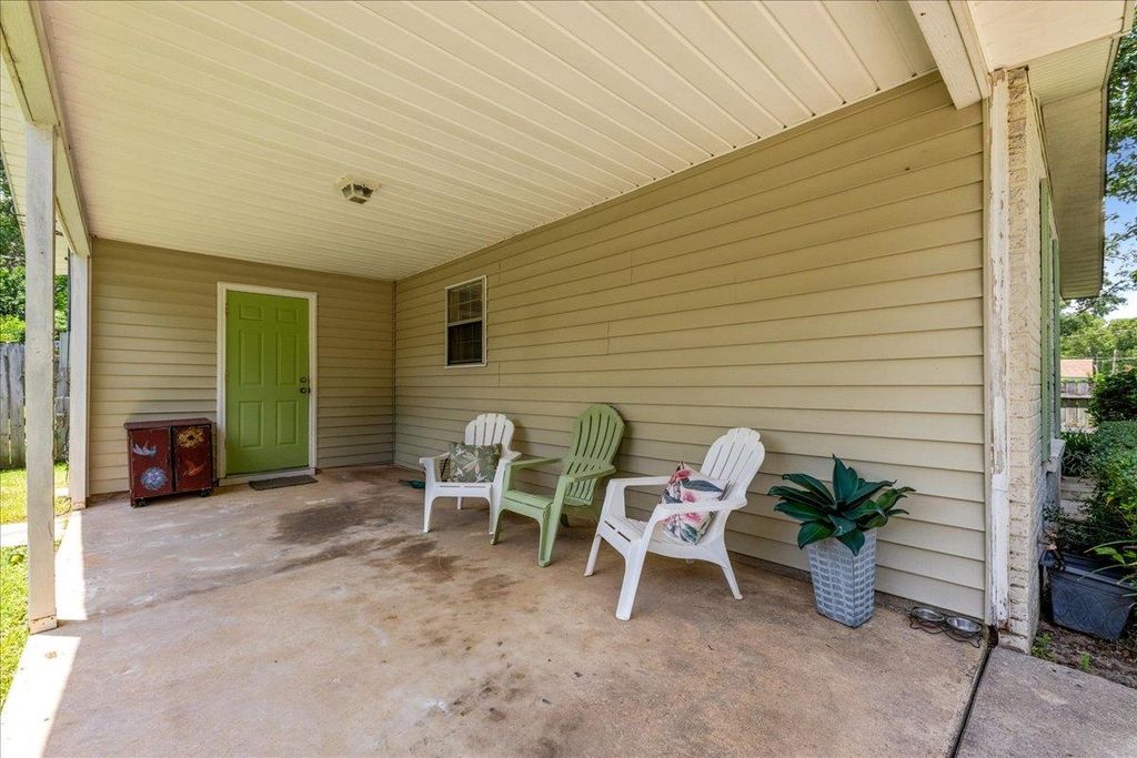 Photo of 517 Shepard Street, Tallahassee, FL 32303 (MLS # 389872)
