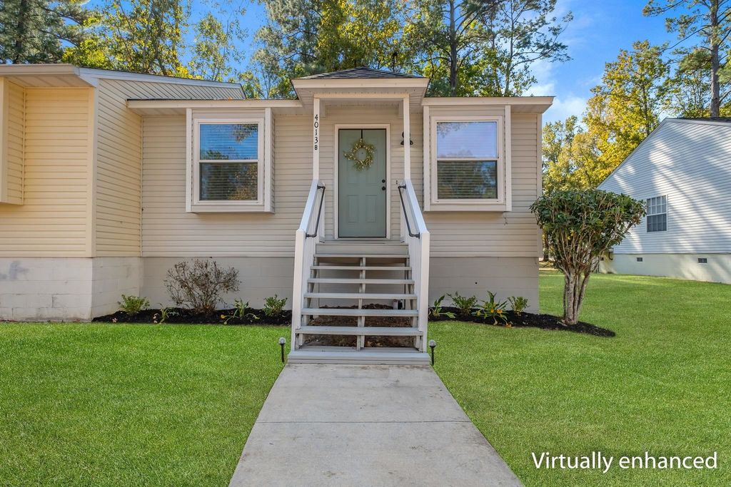 Photo of 4013 Catawba Street #B, Tallahassee, FL 32303 (MLS # 393371)