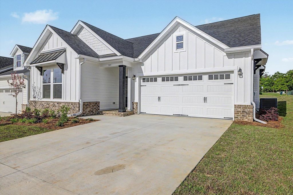 Photo of 384 Bienville Place, Tallahassee, FL 32317 (MLS # 389556)