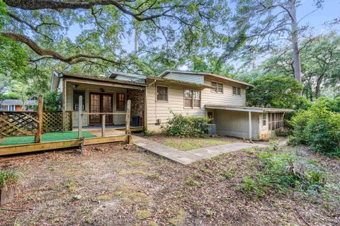 Tiny photo for 926 Maplewood Avenue, Tallahassee, FL 32303 (MLS # 386951)