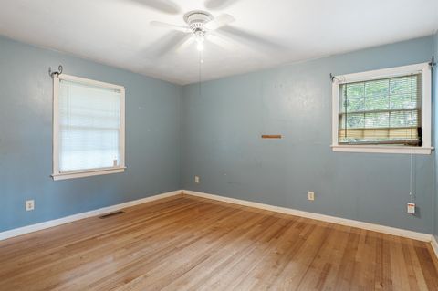 Tiny photo for 926 Maplewood Avenue, Tallahassee, FL 32303 (MLS # 386951)