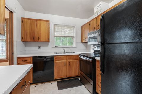 Tiny photo for 926 Maplewood Avenue, Tallahassee, FL 32303 (MLS # 386951)