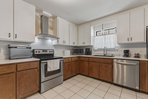 Tiny photo for 799 Violet Street, Tallahassee, FL 32308 (MLS # 399094)
