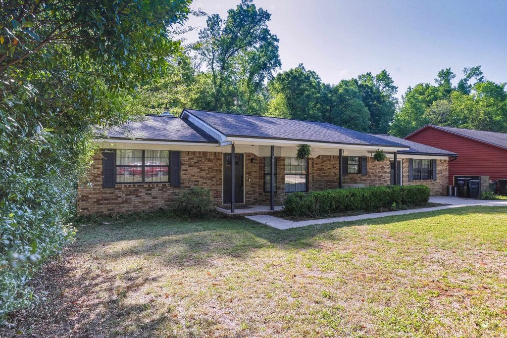 Photo of 799 Violet Street, Tallahassee, FL 32308 (MLS # 399094)