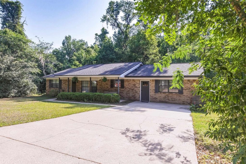 Photo of 799 Violet Street, Tallahassee, FL 32308 (MLS # 399094)