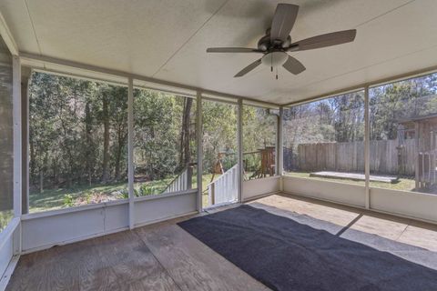 Tiny photo for 799 Violet Street, Tallahassee, FL 32308 (MLS # 399094)