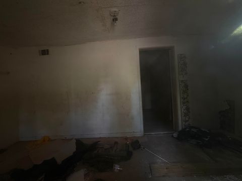 Tiny photo for 1733 McKelvy Street, Quincy, FL 32351 (MLS # 399170)