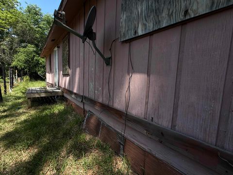 Tiny photo for 1733 McKelvy Street, Quincy, FL 32351 (MLS # 399170)