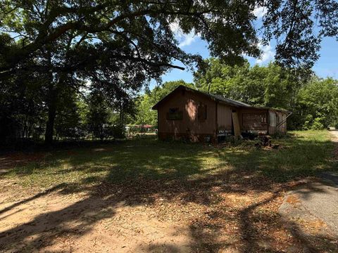 Tiny photo for 1733 McKelvy Street, Quincy, FL 32351 (MLS # 399170)