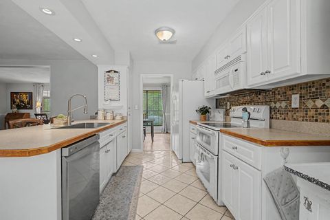 Tiny photo for 4145 Yardley Circle, Tallahassee, FL 32309 (MLS # 397869)