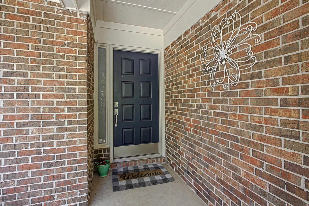 Photo of 4145 Yardley Circle, Tallahassee, FL 32309 (MLS # 397869)