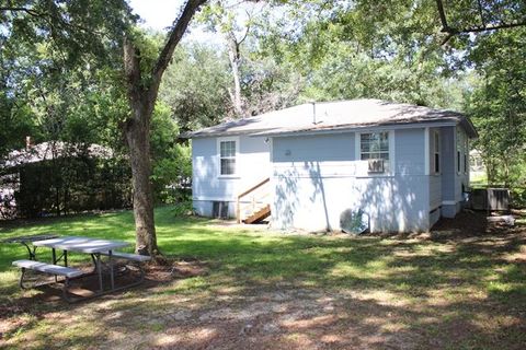 Tiny photo for 781 California Street St, Tallahassee, FL 32304 (MLS # 392511)