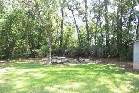 Tiny photo for 781 California Street St, Tallahassee, FL 32304 (MLS # 392511)