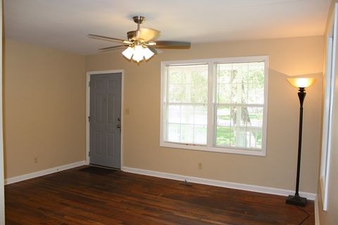 Tiny photo for 781 California Street St, Tallahassee, FL 32304 (MLS # 392511)