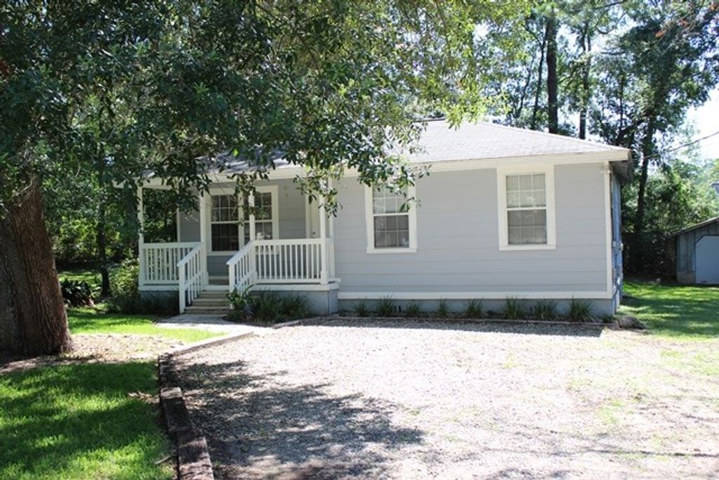 Photo of 781 California Street St, Tallahassee, FL 32304 (MLS # 392511)