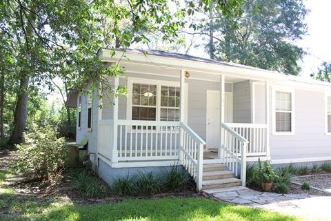 Tiny photo for 781 California Street St, Tallahassee, FL 32304 (MLS # 392511)