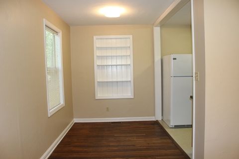 Tiny photo for 781 California Street St, Tallahassee, FL 32304 (MLS # 392511)