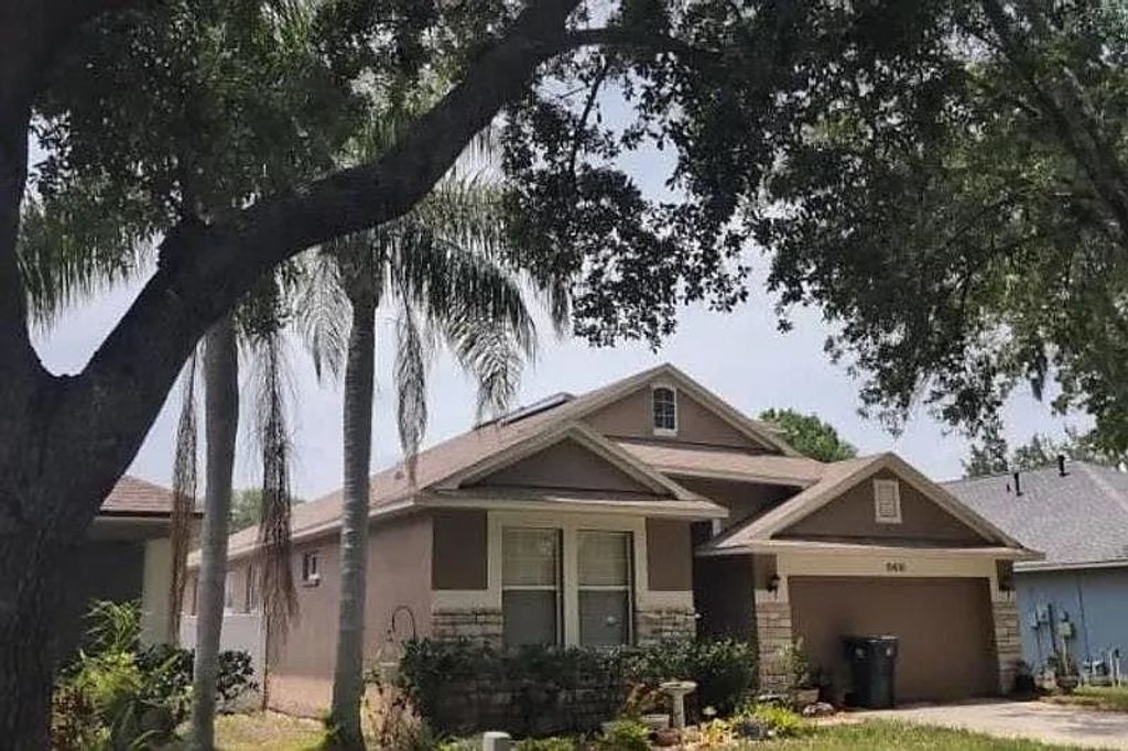 Photo of 15430 Lake Bella Vista Drive, Tampa, FL 33625 (MLS # 400221)