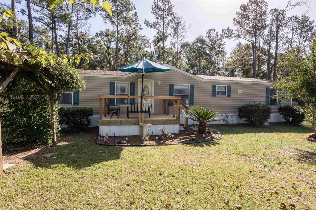 Photo of 10412 Roger Hamlin Road, Tallahassee, FL 32311 (MLS # 391800)