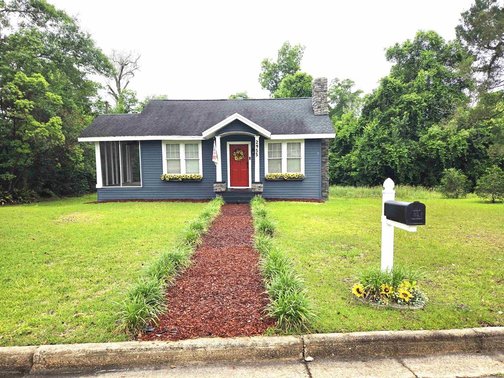 Photo of 2955 Sylvia Drive, Marianna, FL 32446 (MLS # 399705)