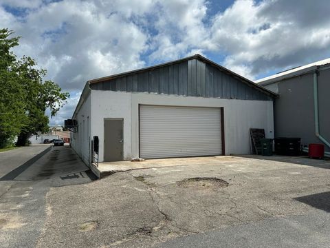 Tiny photo for 227 E PALMER AVE Avenue, Tallahassee, FL 32301 (MLS # 388571)