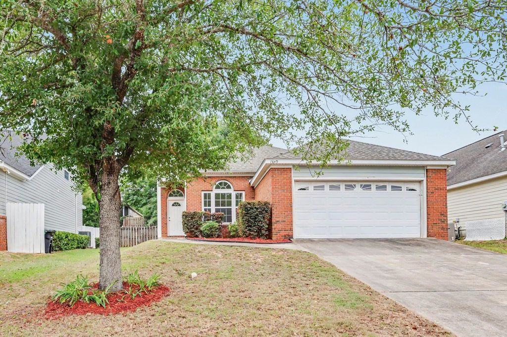 Photo of 1849 Acorn Ridge Trail Trail, Tallahassee, FL 32312 (MLS # 399210)