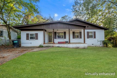 Photo of 2409 Surrey Street, Tallahassee, FL 32304 (MLS # 394001)