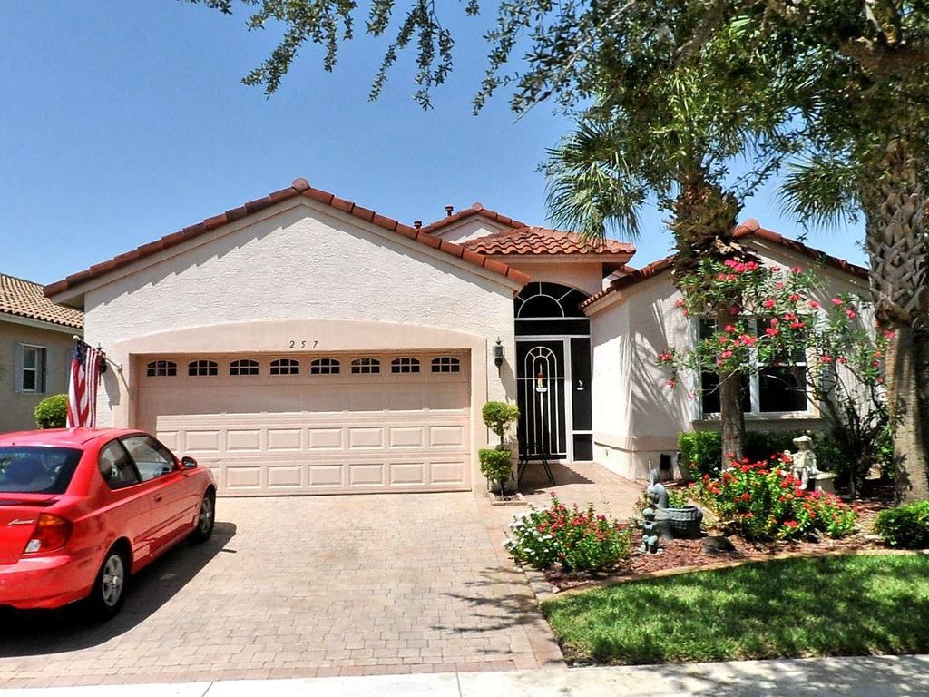 Photo of 257 NW Toscane Trail, Other Florida, FL 34986 (MLS # 393373)