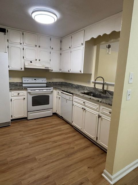 Tiny photo for 552 Teal Lane, Tallahassee, FL 32308 (MLS # 401389)