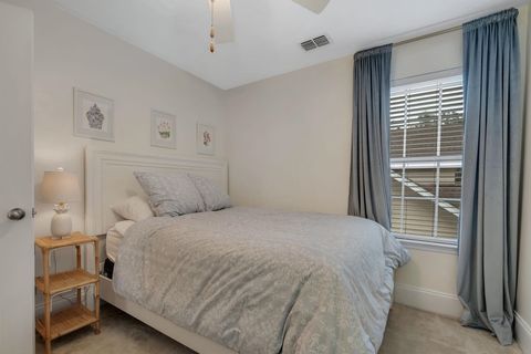 Tiny photo for 1645 Shadowmoss Avenue, Tallahassee, FL 32308 (MLS # 395048)