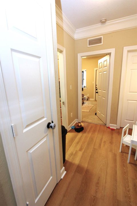 Tiny photo for 1924 Honolulu Lane, Tallahassee, FL 32304 (MLS # 393907)