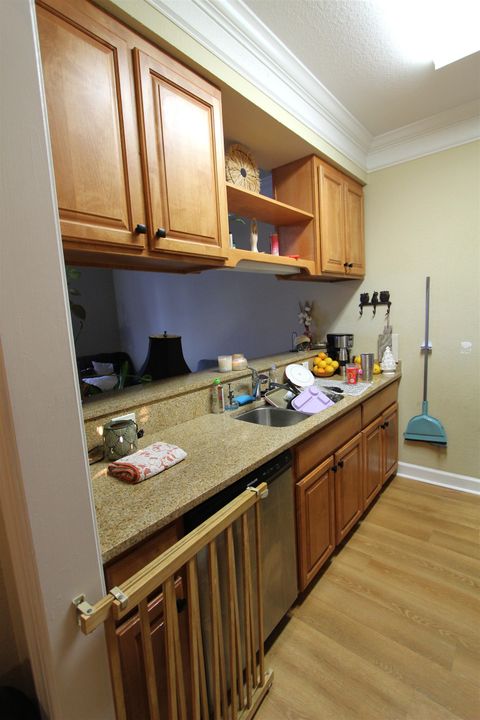 Tiny photo for 1924 Honolulu Lane, Tallahassee, FL 32304 (MLS # 393907)