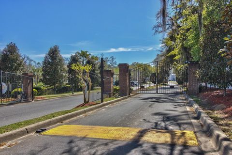 Tiny photo for 1924 Honolulu Lane, Tallahassee, FL 32304 (MLS # 393907)