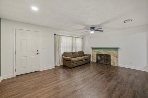 Tiny photo for 2007 Rosedale Drive, Tallahassee, FL 32303 (MLS # 395796)
