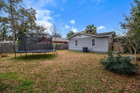 Tiny photo for 1622 JACKSON Street, Tallahassee, FL 32303 (MLS # 396421)