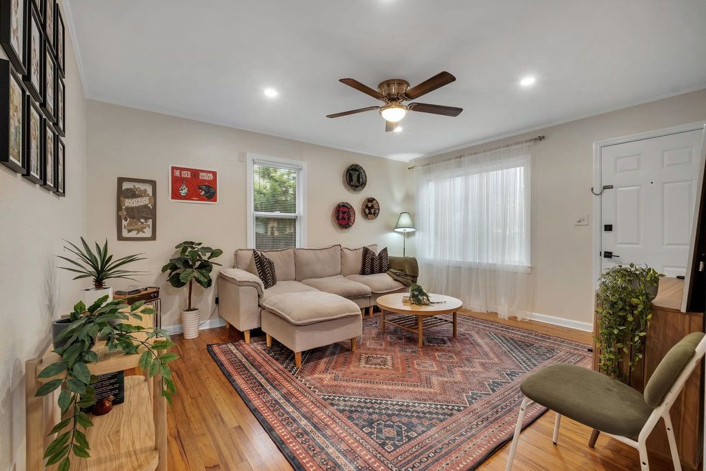 Photo of 1622 JACKSON Street, Tallahassee, FL 32303 (MLS # 396421)