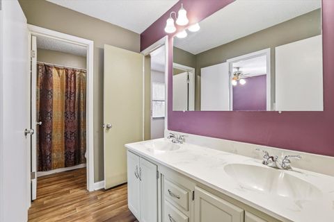 Tiny photo for 3727 SULTON Court, Tallahassee, FL 32312 (MLS # 393274)