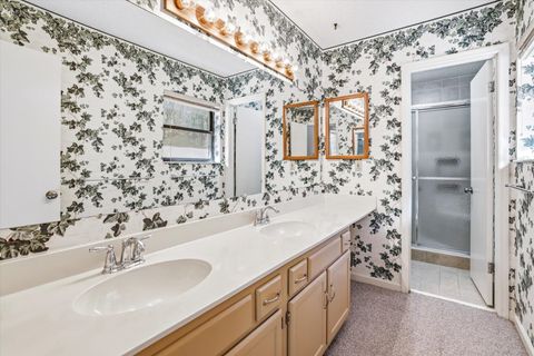 Tiny photo for 3727 SULTON Court, Tallahassee, FL 32312 (MLS # 393274)