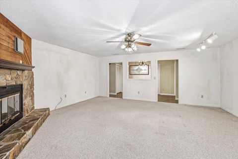 Tiny photo for 3727 SULTON Court, Tallahassee, FL 32312 (MLS # 393274)