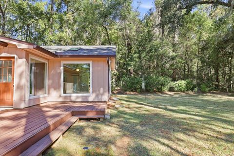 Tiny photo for 3727 SULTON Court, Tallahassee, FL 32312 (MLS # 393274)