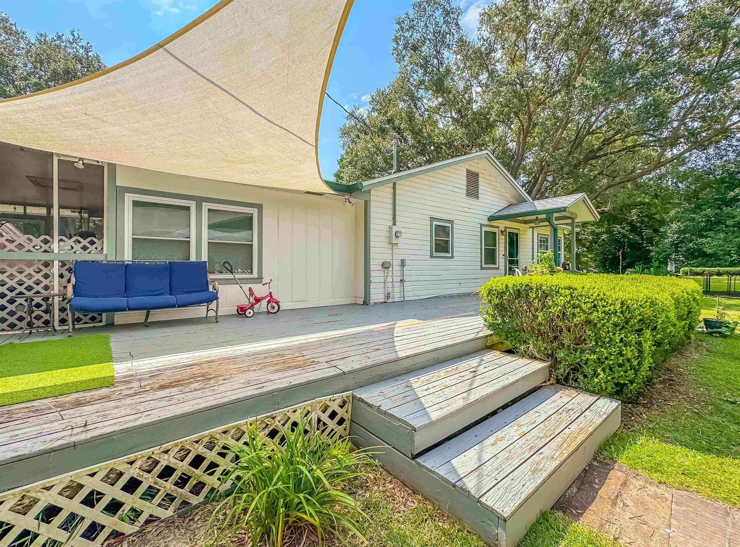 10437 Flat Creek Road