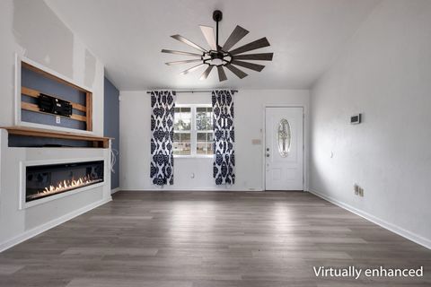 Tiny photo for 2724 W Oak Ridge Road, Tallahassee, FL 32305 (MLS # 393897)