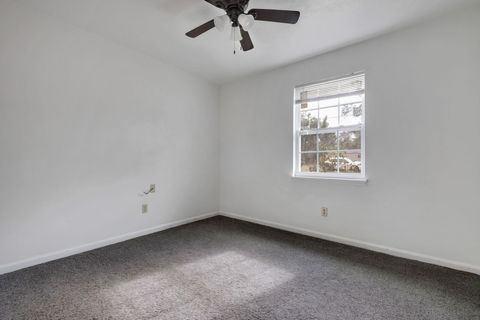 Tiny photo for 2724 W Oak Ridge Road, Tallahassee, FL 32305 (MLS # 393897)