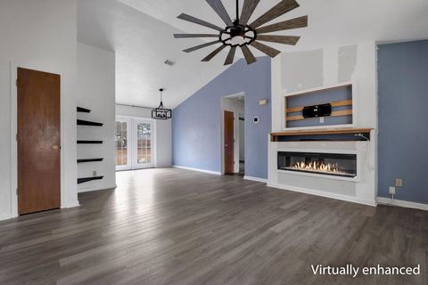 Tiny photo for 2724 W Oak Ridge Road, Tallahassee, FL 32305 (MLS # 393897)