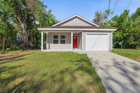Tiny photo for 2010 Saxon Street, Tallahassee, FL 32310 (MLS # 399017)