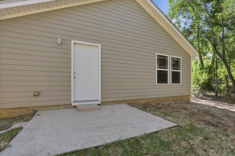 Tiny photo for 2010 Saxon Street, Tallahassee, FL 32310 (MLS # 399017)