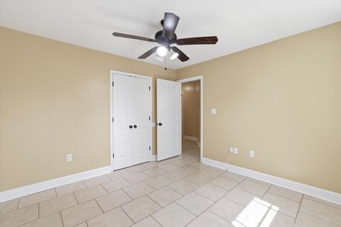 Tiny photo for 2010 Saxon Street, Tallahassee, FL 32310 (MLS # 399017)