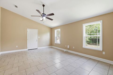 Tiny photo for 2010 Saxon Street, Tallahassee, FL 32310 (MLS # 399017)