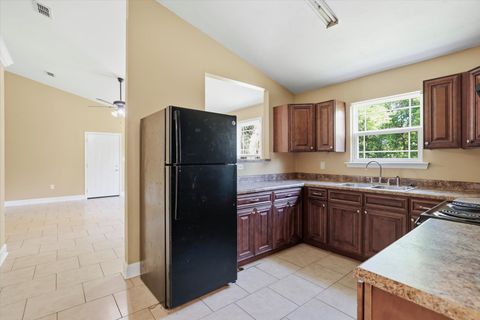 Tiny photo for 2010 Saxon Street, Tallahassee, FL 32310 (MLS # 399017)