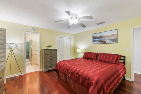Tiny photo for 1607 Seminole Drive, Tallahassee, FL 32301 (MLS # 398179)